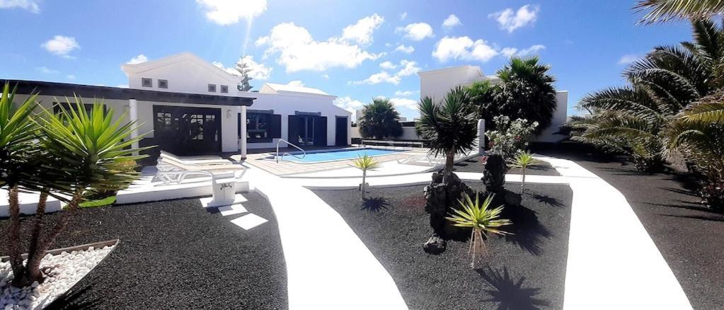 Casa Lighthouse Villa Playa Blanca  Bagian luar foto